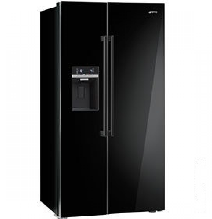 Холодильник Side-by-Side Smeg SBS63NED